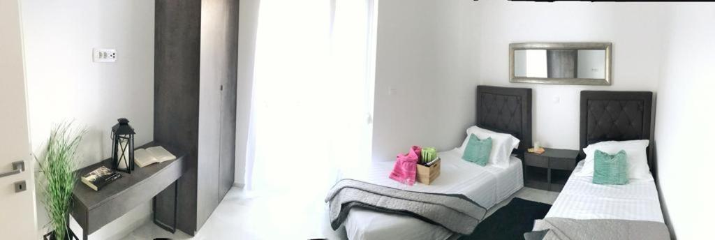 Hedonist-Luxury 2 Bedroom Apartment With Private Hot Tub, Garden And Free Parking Trogir Exterior photo